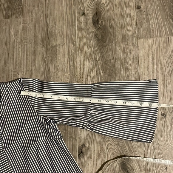 Blue and white pinstriped VNeck Tunic  with Flared Sleeves . - Picture 5 of 5
